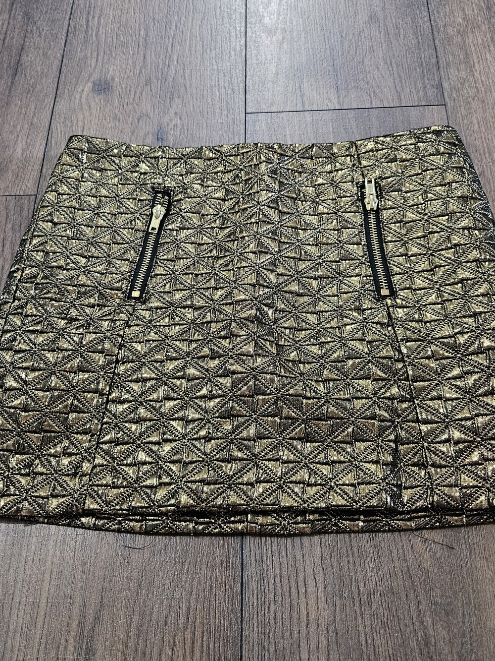 NWT Top Shop Gold Metallic Mini Skirt Size 4